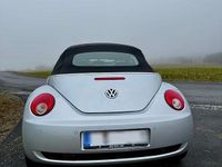 Gebraucht VW New Beetle Cabriolet 105 PS (77 kW) 2010 Silber Cabrio