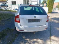 Gebraucht Skoda Octavia 140 PS (102 kW) 2011 Weiß Kombi