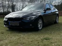 Gebraucht BMW 318 Advantage 136 PS (100 kW) 2018 Schwarz Limousine