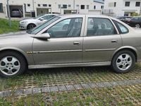 Gebraucht Opel Vectra 101 PS (74 kW) 1999 Grau Limousine