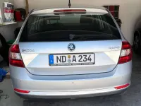 Gebraucht Skoda Rapid Active 90 PS (66 kW) 2015 Silber Kleinwagen