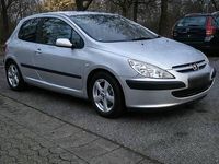 Gebraucht Peugeot 307 110 PS (80 kW) 2003 Silber Limousine