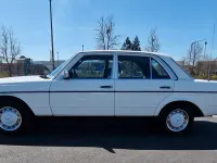 Gebraucht Mercedes 200 109 PS (80 kW) 1983 Weiß Limousine