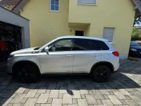 Gebraucht Suzuki Vitara 140 PS (102 kW) 2018 Silber SUV