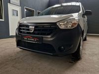 Gebraucht Dacia Dokker Express 102 PS (75 kW) 2015 Weiß Van