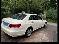 Gebraucht Mercedes E200 136 PS (100 kW) 2013 Beige Limousine