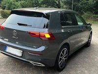 Gebraucht VW Golf VII Style 150 PS (110 kW) 2021 Grau Kleinwagen