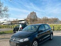 Gebraucht VW Polo 75 PS (55 kW) 2014 Schwarz Limousine