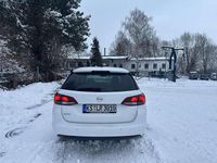 Używany Opel Astra Edition 95 KM (69 kW) 2016 Biały Kombi