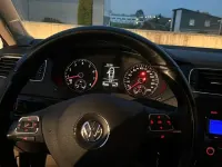 Gebraucht VW Jetta 105 PS (77 kW) 2011 Grau Limousine
