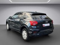 Gebraucht Audi Q2 Advanced Plus 116 PS (85 kW) 2023 Manhattangrau metallic SUV