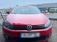 Gebraucht VW Golf V Comfortline 122 PS (89 kW) 2009 Rot Kombi