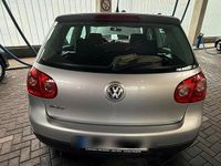 Gebraucht VW Golf IV 75 PS (55 kW) 2005 Silber Kleinwagen