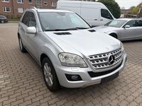 Gebraucht Mercedes ML320 224 PS (164 kW) 2008 Silber SUV
