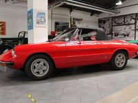 Gebraucht Alfa Romeo Spider Veloce 126 PS (92 kW) 1981 Rot Cabrio