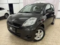 Gebraucht Daihatsu Sirion 91 PS (66 kW) 2008 Schwarz Kleinwagen