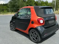 Gebraucht Smart ForTwo Cabrio 90 PS (66 kW) 2015 Schwarz Cabrio