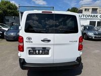 Gebraucht Toyota Proace 116 PS (85 kW) 2017 Weiß Van / Kleinbus