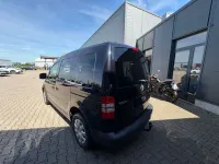 Gebraucht VW Caddy Trendline 105 PS (77 kW) 2012 Schwarz Van / Kleinbus
