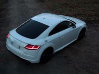 Gebraucht Audi TTS Ambiente 310 PS (228 kW) 2016 Weiß Coupé