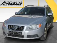 Usata Volvo V70 145 CV (106 kW) 2009 Argento Station wagon