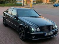 Gebraucht Mercedes E500 AMG 306 PS (225 kW) 2003 Schwarz Limousine