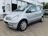 Gebraucht Mercedes A160 Elegance 102 PS (75 kW) 2003 Silber Van / Kleinbus