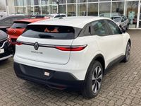 Second-hand Renault Megane E-Tech Evolution 96 kW (131 CP) 2023 Alb Berlinǎ