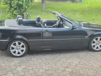 Gebraucht BMW 320 Cabriolet 170 PS (125 kW) 2001 Schwarz Cabrio
