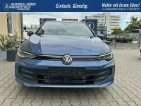 Neu VW Golf VIII 150 PS (110 kW) 2026 Anemonenblau metallic 5r5r Limousine