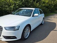 Second-hand Audi A4 120 CP (88 kW) 2013 Alb Break