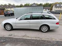 Gebraucht Mercedes E230 204 PS (150 kW) 2007 Silber Limousine