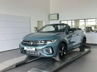 Neu VW T-Roc Cabriolet Style 150 PS (110 kW) 2026 Petroleum blue metallic / sch Cabrio