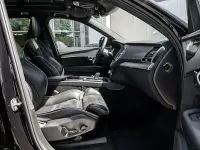 Gebraucht Volvo XC90 R-Design 235 PS (172 kW) 2022 Onyx schwarz SUV