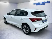Second-hand Ford Focus Cool & Connect 125 CP (91 kW) 2022 Alb Berlinǎ
