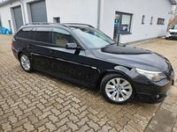 Gebraucht BMW 525 Sport Line 218 PS (160 kW) 2009 Schwarz Kombi