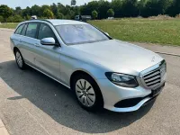 Gebraucht Mercedes E220 194 PS (142 kW) 2018 Silber Kombi
