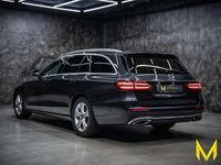 Gebraucht Mercedes E200 Avantgarde 160 PS (117 kW) 2023 Grau Kombi