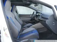 Gebraucht VW Golf VIII R 333 PS (244 kW) 2023 Pure white Limousine