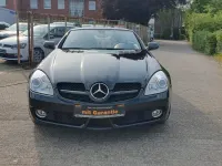Gebraucht Mercedes SLK300 231 PS (169 kW) 2010 Schwarz Cabrio
