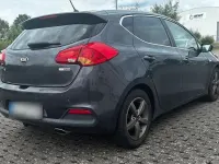 Gebraucht Kia Ceed 126 PS (92 kW) 2014 Grau Kleinwagen