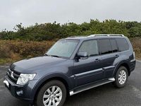 Gebraucht Mitsubishi Pajero Instyle 199 PS (146 kW) 2010 Blau SUV