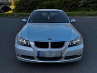 Second-hand BMW 320 163 CP (119 kW) 2006 Argintiu Berlinǎ