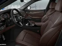 Gebraucht BMW 550 400 PS (294 kW) 2019 Carbonschwarz Kombi