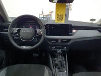 Gebraucht Skoda Scala Tour 150 PS (110 kW) 2025 Moonweiß perleffekt Kleinwagen