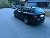 Gebraucht Audi A4 163 PS (119 kW) 2002 Schwarz Kombi