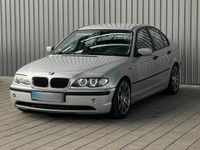 Second-hand BMW 320 150 CP (110 kW) 2002 Argintiu Berlinǎ