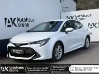 Gebraucht Toyota Corolla Business Edition 122 PS (89 kW) 2023 Weiß Limousine