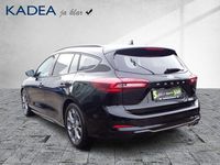 Gebraucht Ford Focus ST-Line X 125 PS (91 kW) 2024 Obsidianschwarz metallic Kombi