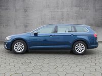 Gebraucht VW Passat Business 150 PS (110 kW) 2022 Blau Kombi